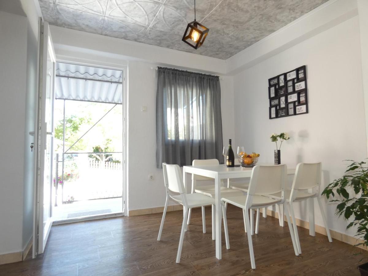 Holiday House Sia Jasenice  Exterior foto